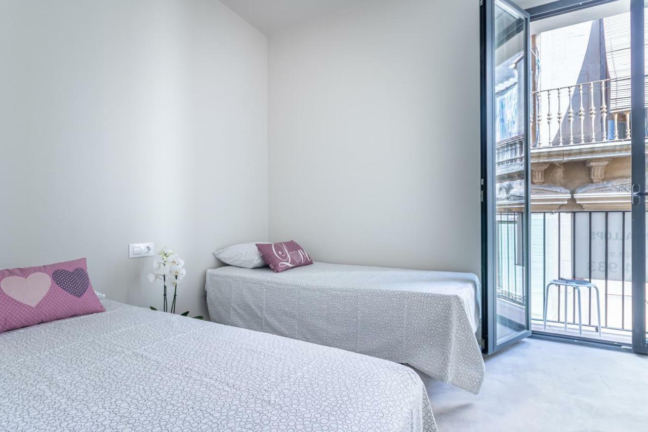 Jonquera, 18 Apartment Figueres (Girona)